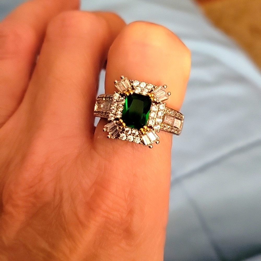 925 Stunning Ring - image 1